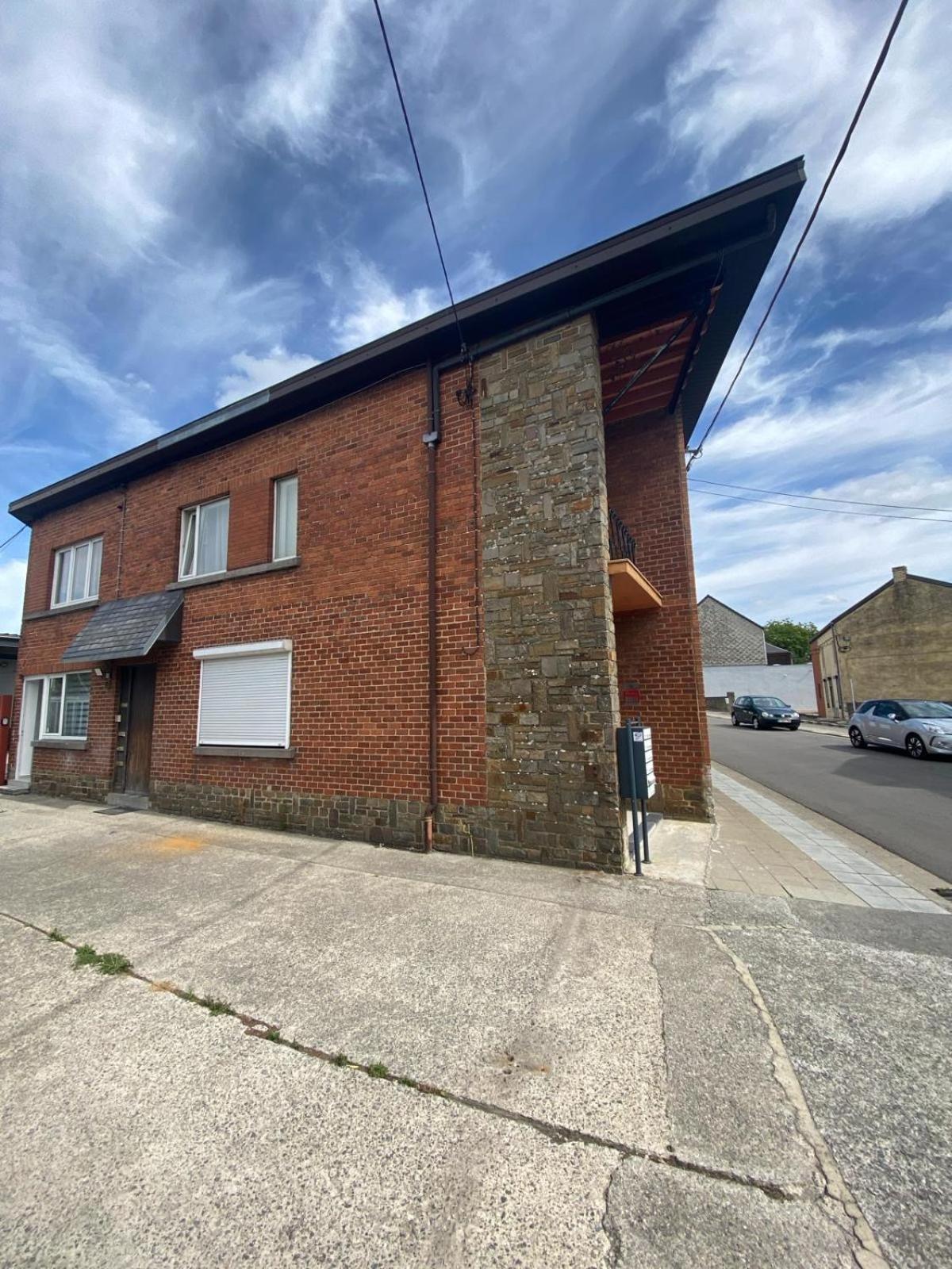 1-E Superbe Appartement Lumineux Charleroi Exterior foto